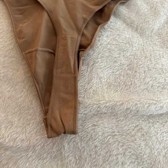 ShaperX NIB 5216 Sienna Seamless Tummy Control Thong Shapewear Size S/M - Picture 10 of 16